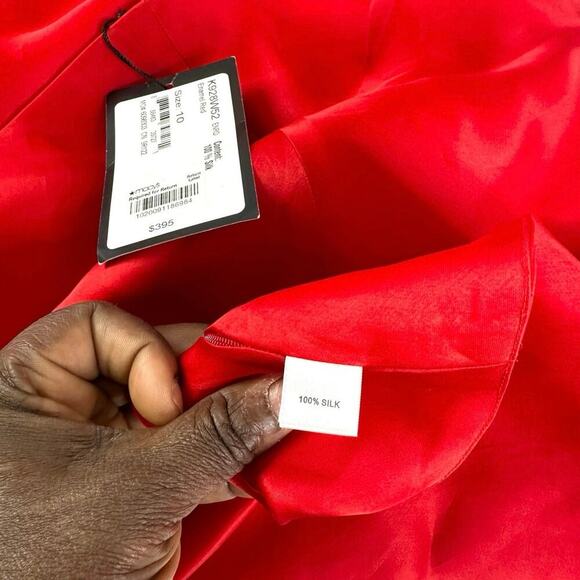 St. John Evening 100% Silk Enamel Red Women’s Halter Tie Neck Blouse Size 10 NWT - Picture 13 of 17